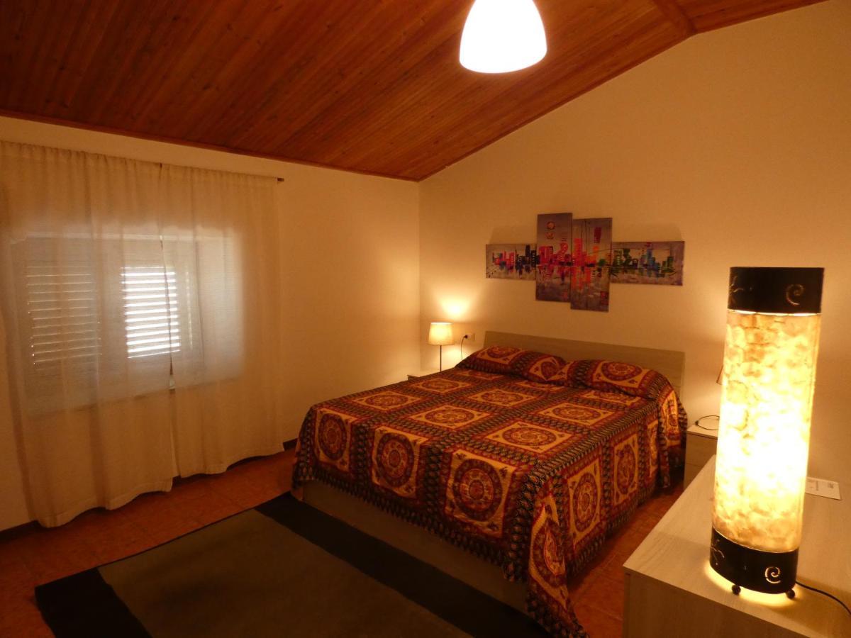 Апартаменты Holiday House Санто-Северина Экстерьер фото